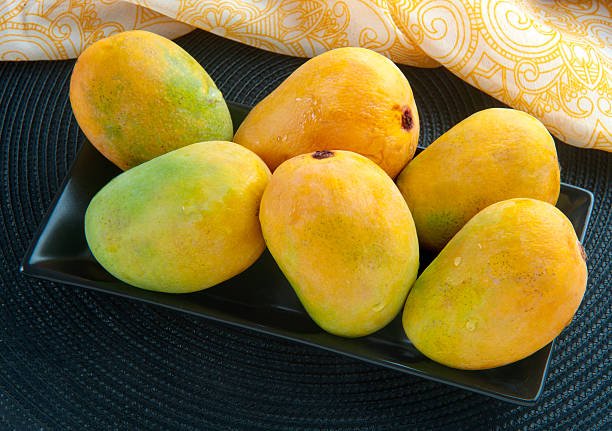 Mango, A king of all fruits, Best quality Pakistani Mango
